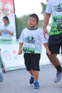 BIB: 1154
                            <button type="button" onclick="openModal(3655836)" class="btn btn-primary btn-sm float-right btn-popup" data-toggle="modal" data-target=".modal-high-quality">
                        <i class="fas fa-shopping-cart"></i> Add to Cart
                    </button>
                                            <button type="button" onclick="isThisMe(3655836, true)" class="btn btn-success btn-sm float-right btn-popup btn-isme hidden" data-toggle="tooltip" data-placement="bottom" title="นี่คือรูปของคุณใช่ไหม คลิกที่นี่เพื่อเอาเข้าอัลบั้ม">
                        <i class="fas fa-plus"></i> Add to album
                    </button>
                    <button type="button" onclick="isThisMe(3655836, false)" class="btn btn-warning btn-sm float-right btn-popup btn-isnotme hidden">
                        <i class="fas fa-ban"></i> Remove from album
                    </button>